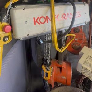 جرثقیل برقی ۱ تن دو کاره دو سرعته با ریل دستی برند konecranes فنلاند
